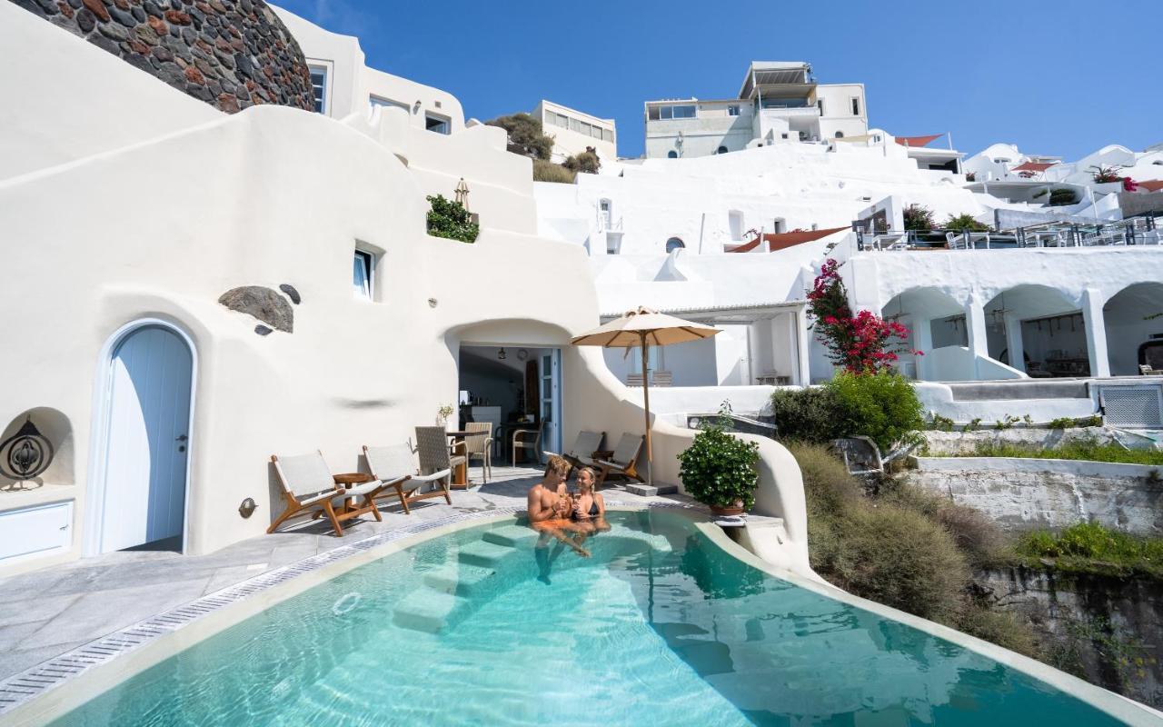 Pezoules Of Oia Hotel Exterior photo