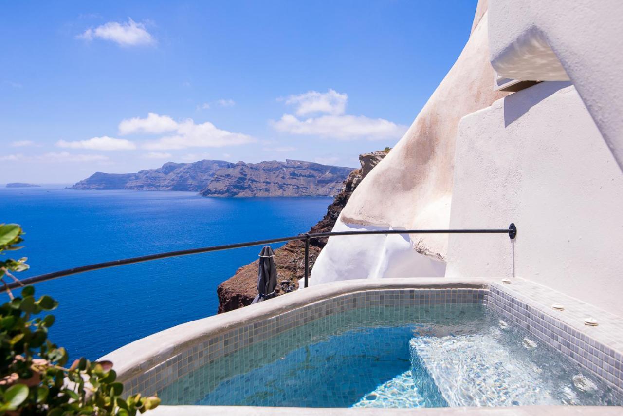 Pezoules Of Oia Hotel Exterior photo